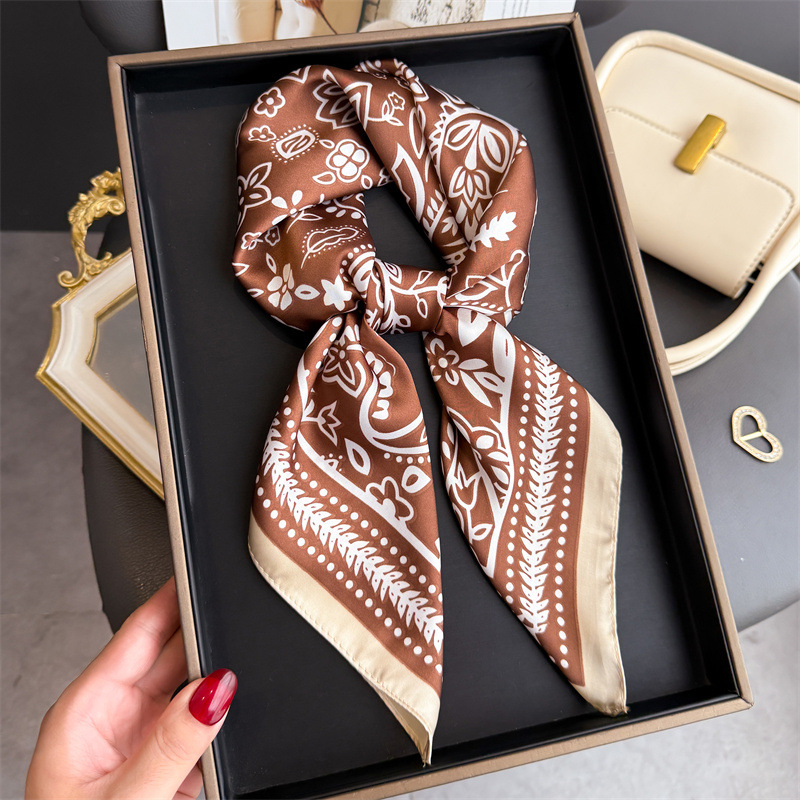 1Pc cashew print fashion silk  - Silk Scarf Square recension och pris