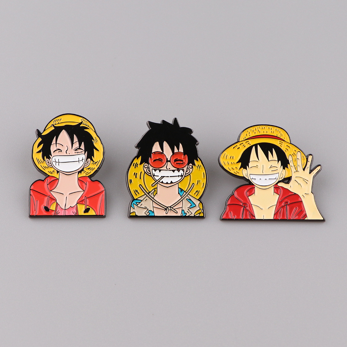 Pirate Adventure Anime Enamel  - Women'S Accessories Clothing recension och pris